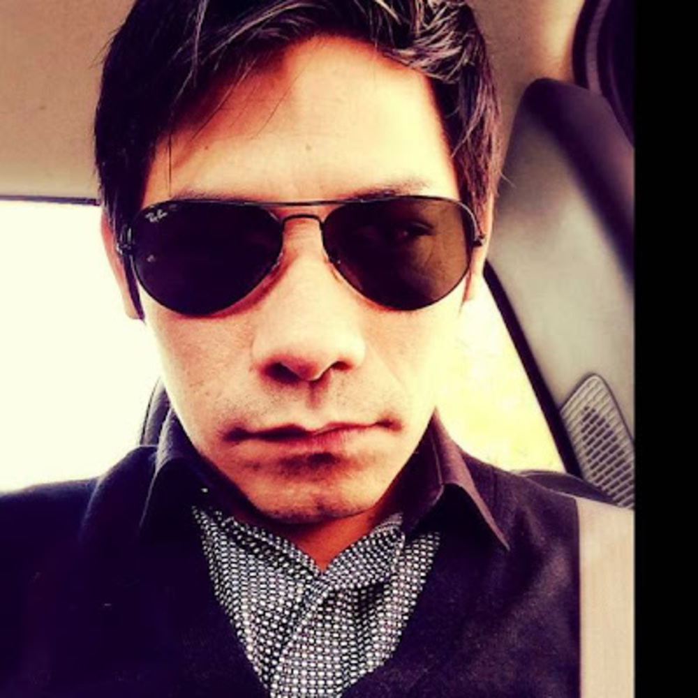 Meet your Posher, Yolvi